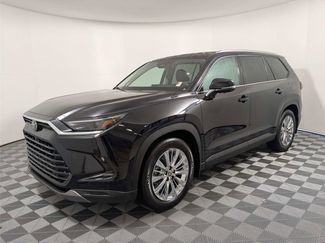 Used 2024 Toyota Grand Highlander Platinum video 2