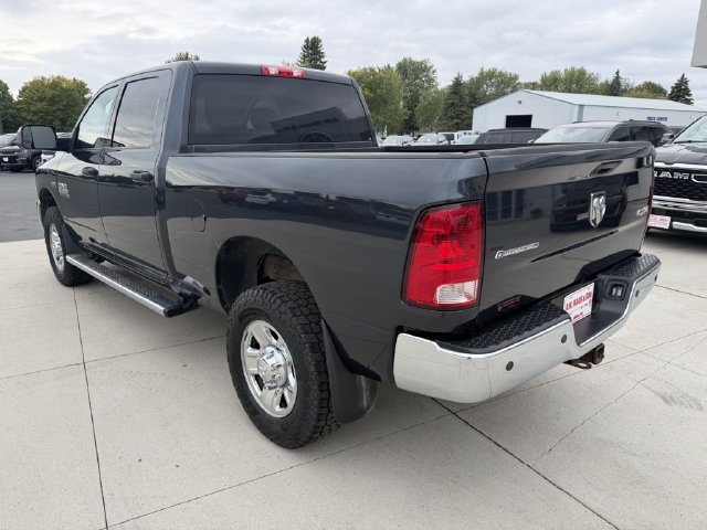 Used 2014 RAM 2500 Tradesman w/ Chrome Appearance Group AWD/4WD image 5