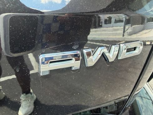 Used 2025 Ford Escape ST-Line Elite AWD/4WD image 11