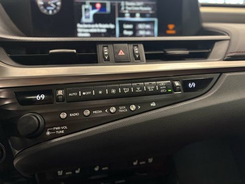 Used 2020 Lexus ES 350 F Sport image 32