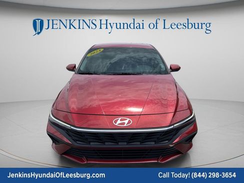 Certified 2024 Hyundai Elantra SEL FWD image 12