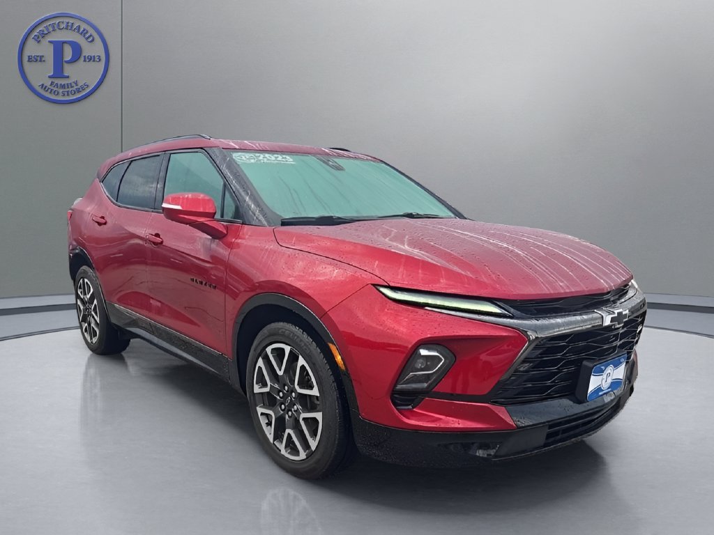 Used 2023 Chevrolet Blazer RS w/ Driver Confidence II Package AWD/4WD image 1