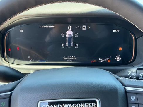 New 2026 Jeep Grand Wagoneer Limited AWD/4WD image 23