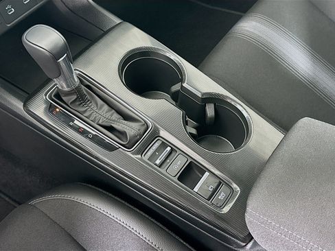 Used 2025 Honda Civic Sport image 19