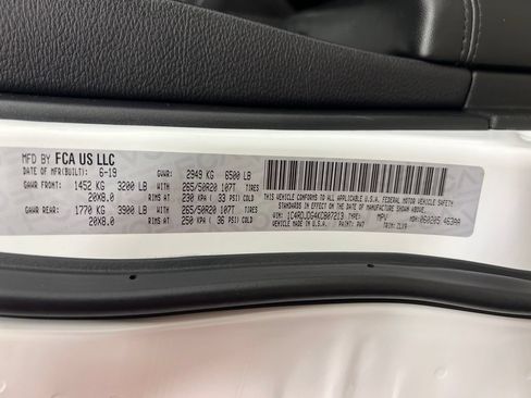 Used 2019 Dodge Durango GT AWD/4WD image 27