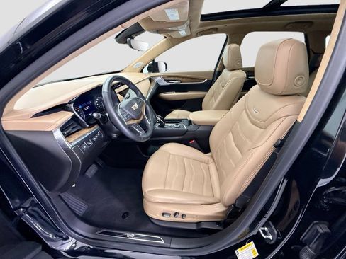 Used 2024 Cadillac XT5 Premium Luxury w/ Platinum Package FWD image 17