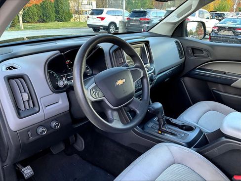 Used 2017 Chevrolet Colorado W/T w/ WT Convenience Package image 8