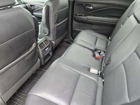 Used 2021 Honda Pilot Special Edition image 12
