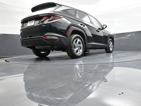 Used 2023 Hyundai Tucson SE image 29
