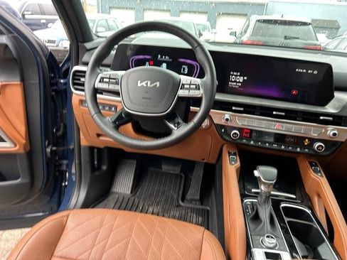 Used 2025 Kia Telluride EX X-Line image 13