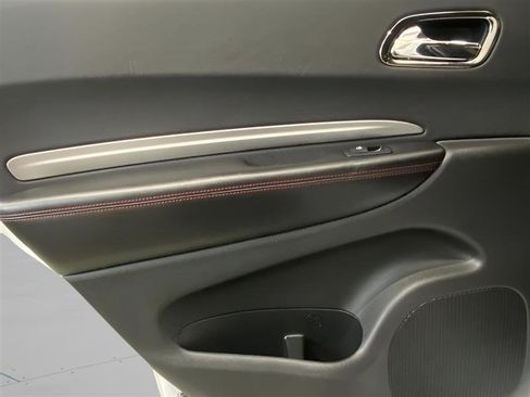 Used 2018 Dodge Durango GT w/ Premium Group image 11