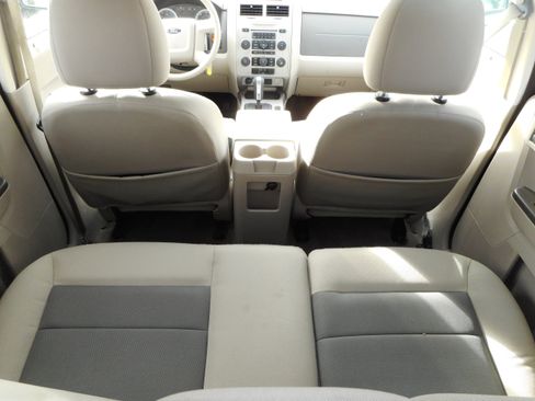 Used 2008 Ford Escape 2WD Hybrid image 23