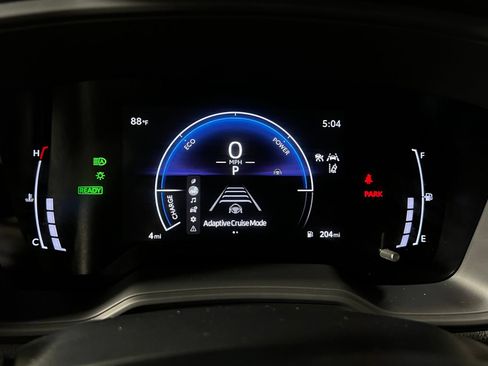 Used 2026 Toyota Corolla SE FWD image 15