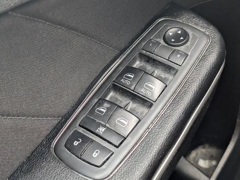 Used 2019 Dodge Charger GT RWD image 9