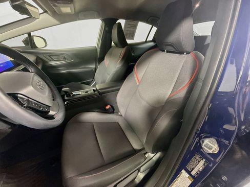 Certified 2026 Toyota Prius Plug-In Hybrid FWD image 18