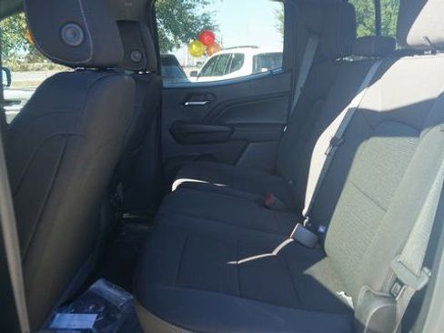 New 2025 GMC Canyon Elevation w/ Convenience Package image 20