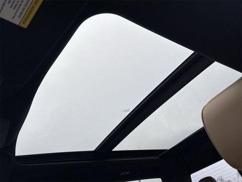 Used 2021 Ford F150 Lariat image 8