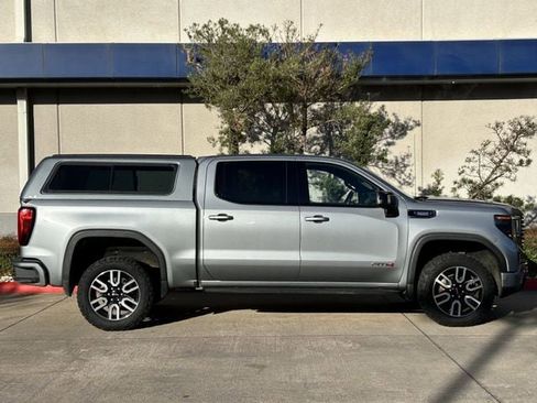 Used 2023 GMC Sierra 1500 AT4 w/ AT4 Premium Package image 3