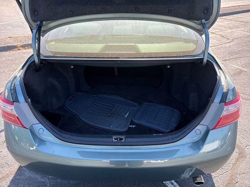 Used 2009 Toyota Camry LE FWD image 27