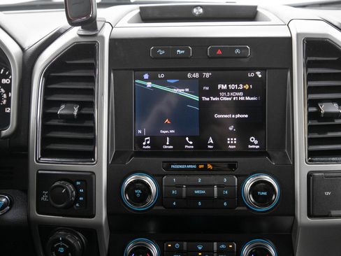 Used 2019 Ford F150 Lariat w/ Equipment Group 502A Luxury AWD/4WD image 18