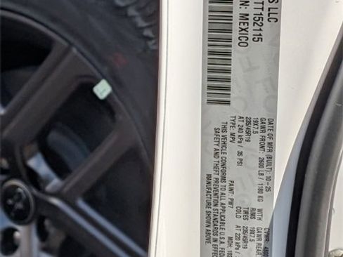 New 2026 Jeep Compass Limited image 28