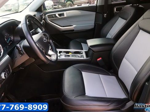Certified 2022 Ford Explorer XLT w/ Equipment Group 202A image 13