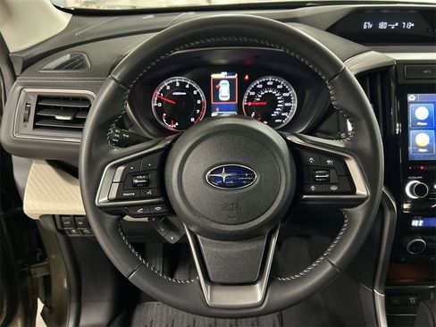Certified 2022 Subaru Ascent Premium w/ Convenience Package image 18