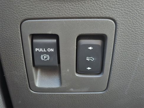 Used 2021 Ford Expedition Max Limited image 43