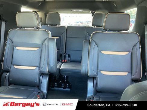 Used 2022 GMC Yukon AT4 w/ Max Trailering Package AWD/4WD image 25