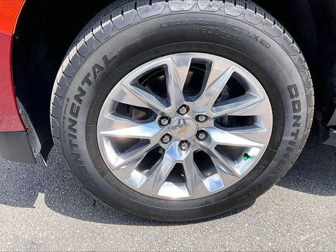 Used 2024 Chevrolet Tahoe Premier AWD/4WD image 9