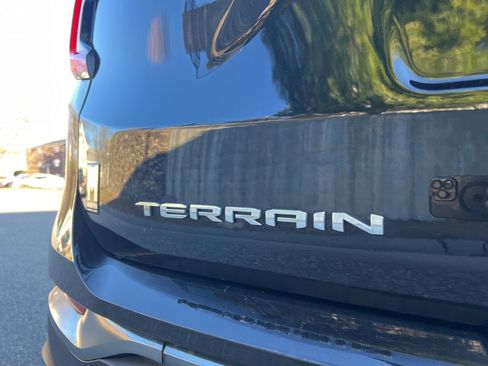 Used 2022 GMC Terrain AT4 w/ Infotainment Package II AWD/4WD image 11