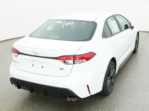New 2026 Toyota Corolla SE FWD image 31