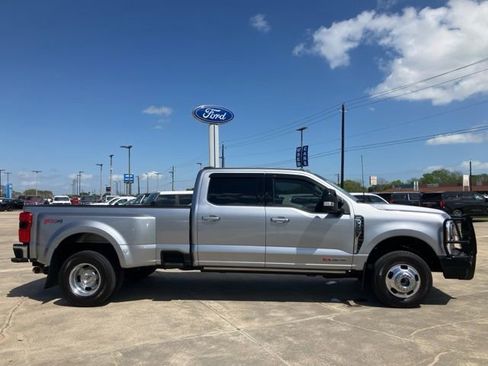 Used 2024 Ford F350 Lariat w/ Lariat Ultimate Package AWD/4WD image 8