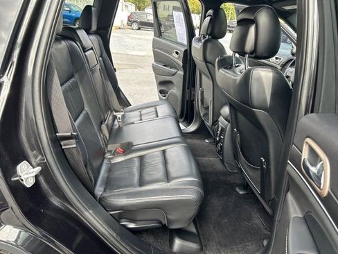 Used 2015 Jeep Grand Cherokee Limited image 25