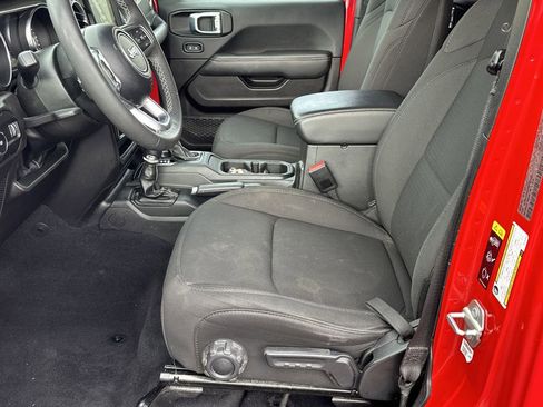 Certified 2023 Jeep Wrangler Sahara image 14