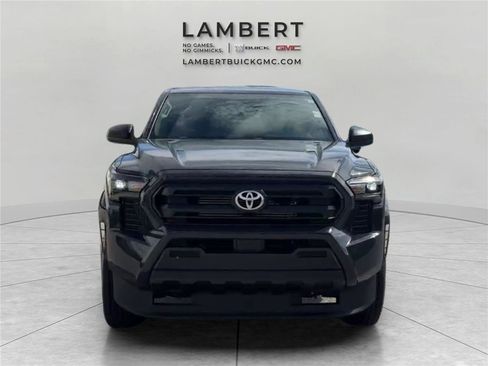Used 2024 Toyota Tacoma SR AWD/4WD image 8