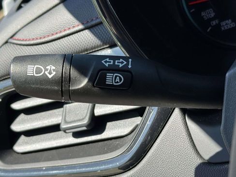 Used 2024 Chevrolet Equinox RS AWD/4WD image 25