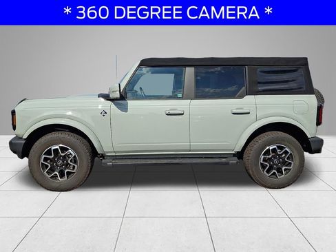 Used 2021 Ford Bronco Outer Banks AWD/4WD image 7