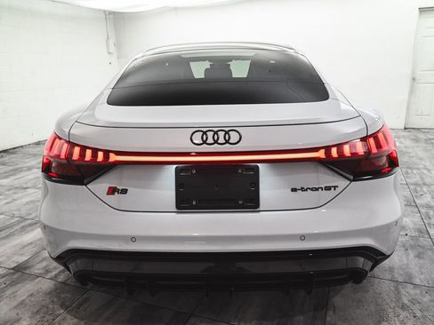 Used 2024 Audi RS e-tron GT w/ Ceramic Brake Package AWD/4WD image 5