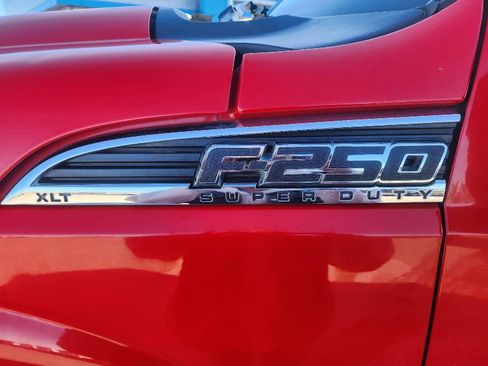 Used 2016 Ford F250 XLT w/ XLT Value Package image 31