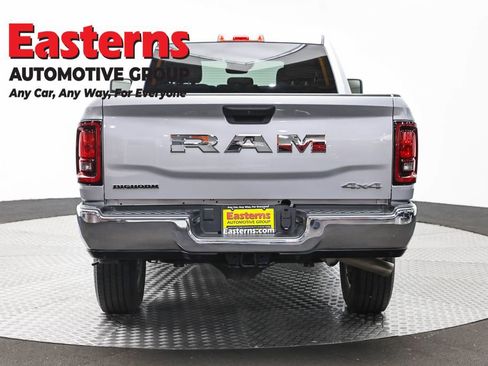 Used 2026 RAM 2500 Big Horn AWD/4WD image 6