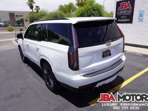Used 2023 Cadillac Escalade V AWD/4WD image 54
