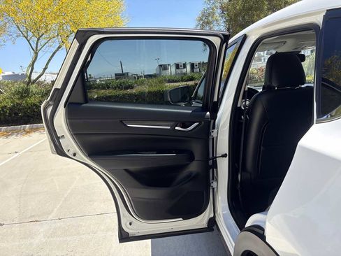 Used 2019 MAZDA CX-5 Grand Touring w/ GT Premium Package FWD image 12