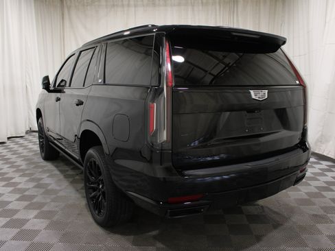 Certified 2023 Cadillac Escalade Sport Platinum w/ LPO, ONYX Package AWD/4WD image 36