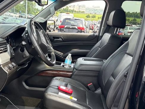 Used 2018 GMC Yukon SLT AWD/4WD image 8