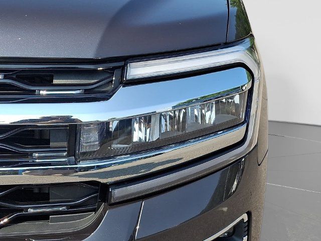 Used 2024 Ford Expedition Limited RWD image 11
