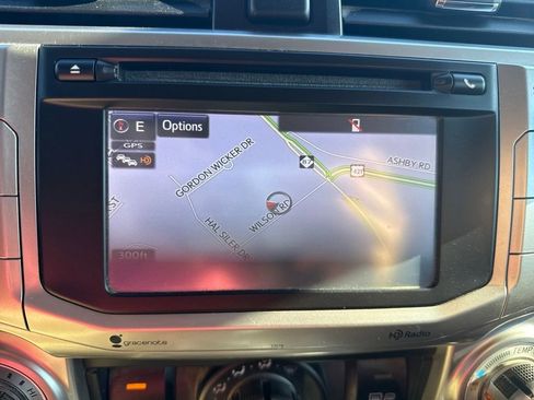 Used 2014 Toyota 4Runner SR5 image 21