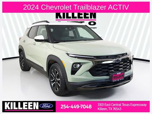 Used 2024 Chevrolet TrailBlazer ACTIV w/ Convenience Package FWD image 1