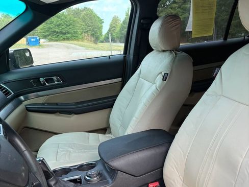 Used 2016 Ford Explorer 4WD image 10