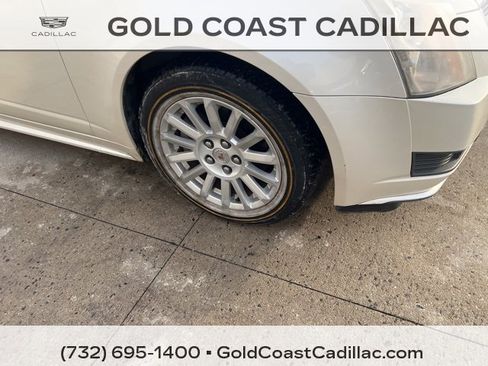Used 2011 Cadillac CTS Luxury image 6